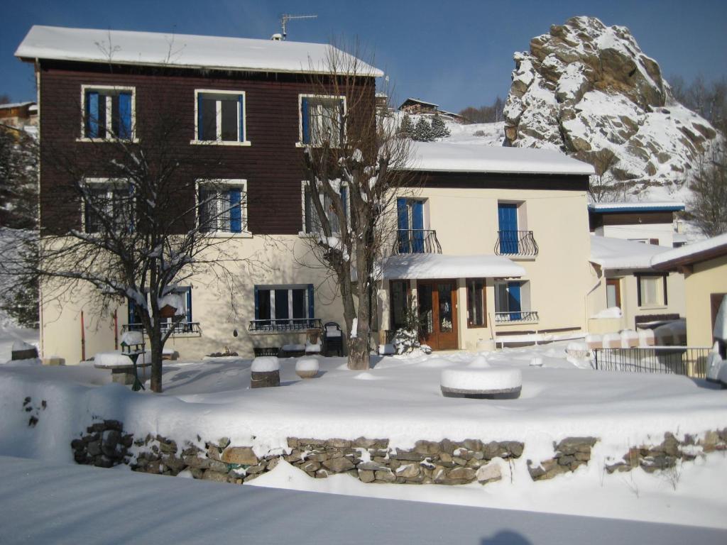 Bed and Breakfast Mouli Del Riu Сен-Пьер-Дель-Форса Экстерьер фото